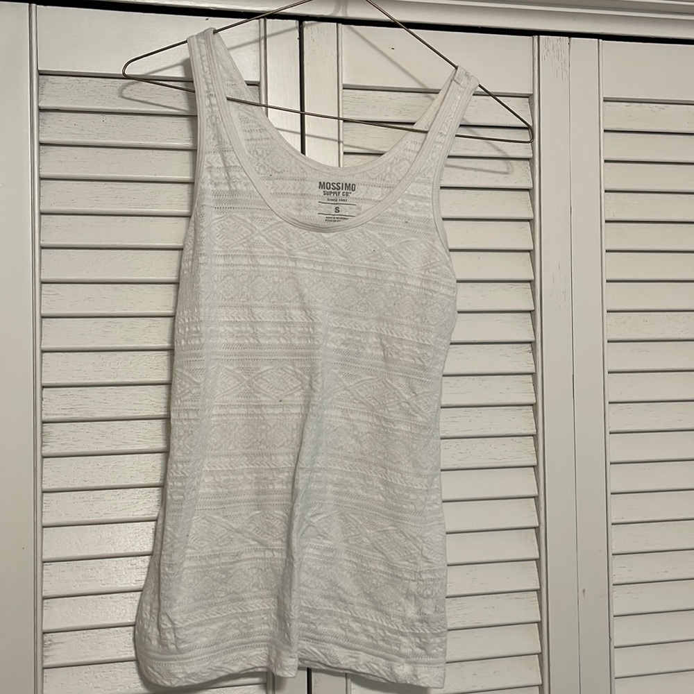 Lace Pattern Tank - Picture 1 of 4